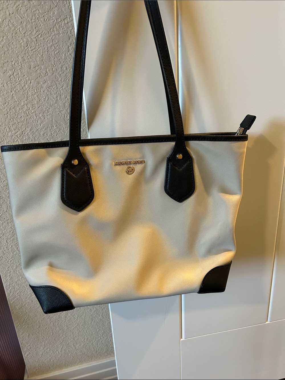 Michael Kors Cream and Black Contrast Tote